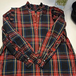 MOVING SALE MUST GO: Plaid Long Sleeve Blouse